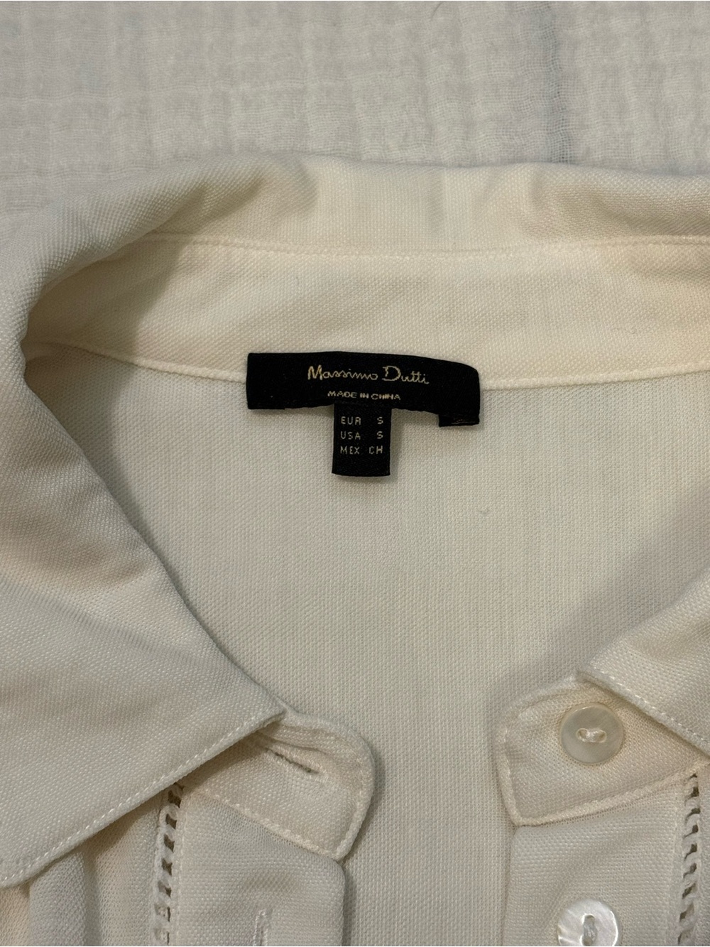 Massimo Dutti Cream Lattice Lace Inset button up blouse tie front size Small - Picture 5 of 7